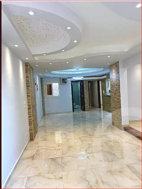 https://aqarmap.com.eg/ar/listing/7056291-for-sale-alexandria-miami-el-sebaey-st