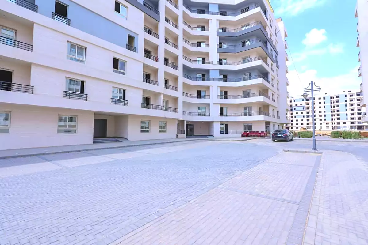 https://aqarmap.com.eg/ar/listing/7056410-for-sale-cairo-new-administrative-capital-r7-il-mondo