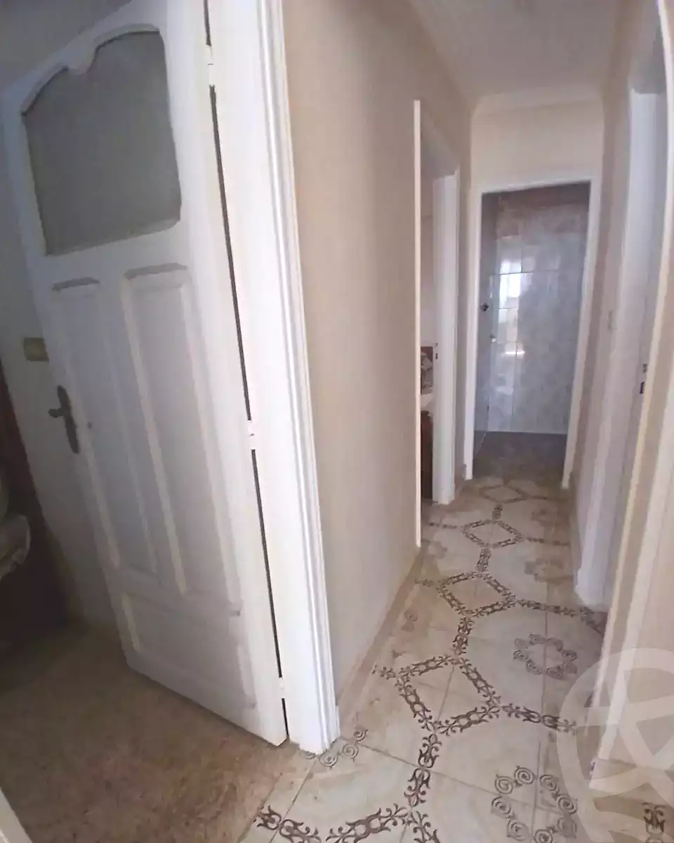 https://aqarmap.com.eg/ar/listing/7056784-for-sale-alexandria-el-asafra-salman-el-farsi-st
