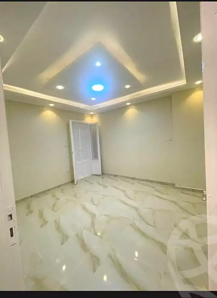 https://aqarmap.com.eg/ar/listing/7056783-for-sale-alexandria-miami-shr-jml-bd-lnsr