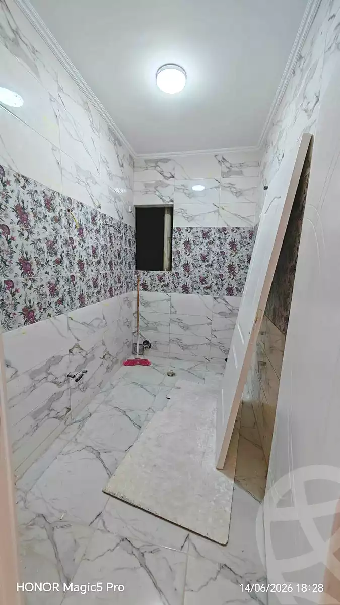 https://aqarmap.com.eg/ar/listing/7056830-for-sale-cairo-helwan-sherif-st