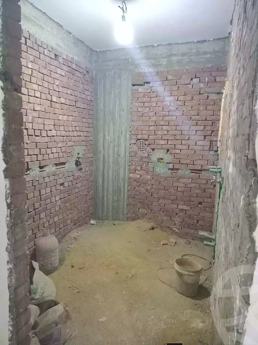https://aqarmap.com.eg/en/listing/7056901-for-sale-cairo-helwan-hadayek-helwan-el-eshrein-st