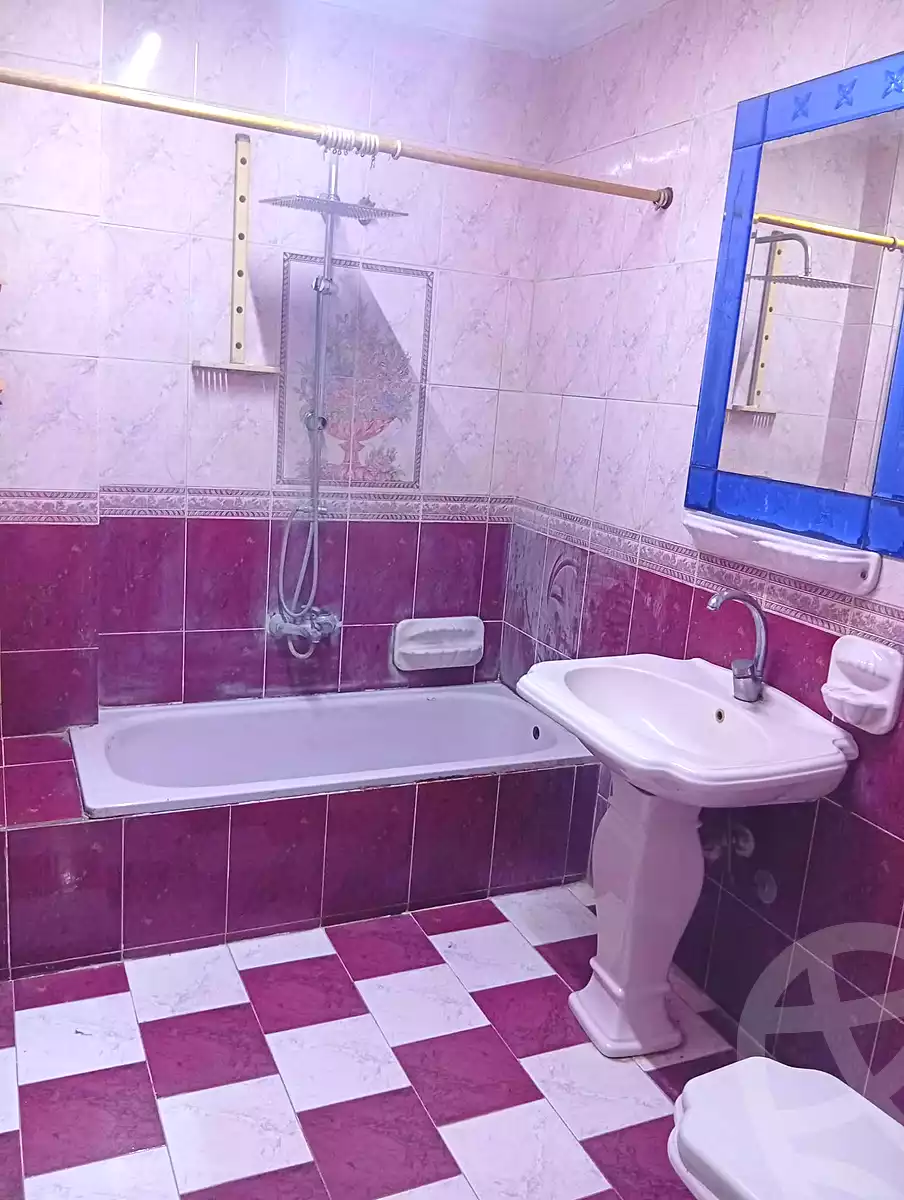 https://aqarmap.com.eg/ar/listing/7057072-for-sale-cairo-el-haram-shareaa-khatem-el-morsalen