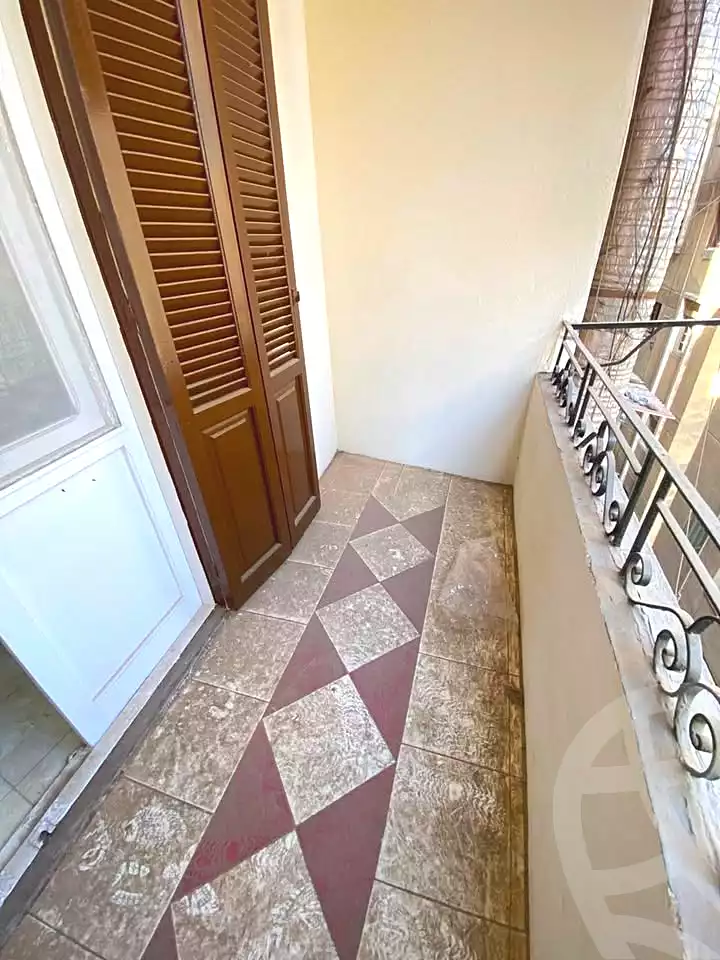 https://aqarmap.com.eg/en/listing/7057196-for-rent-cairo-el-haram-shareaa-khatem-el-morsalen