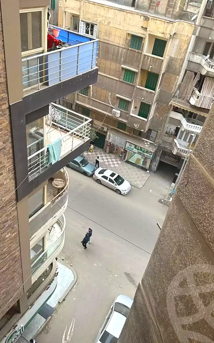 https://aqarmap.com.eg/en/listing/7057322-for-sale-alexandria-sydy-bshr-sydy-bshr-bhry-shr-khld-bn-lwlyd