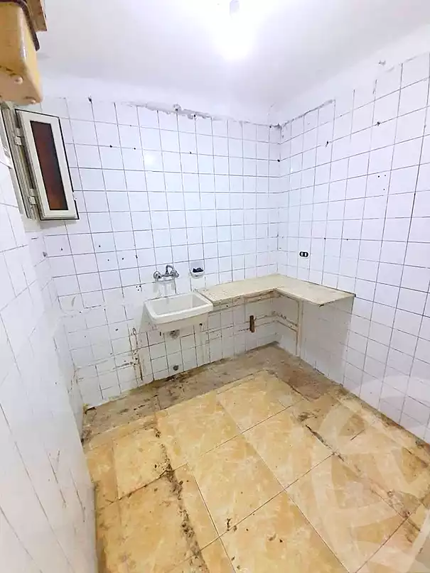 https://aqarmap.com.eg/ar/listing/7057519-for-sale-alexandria-al-agamy-el-hanouvel