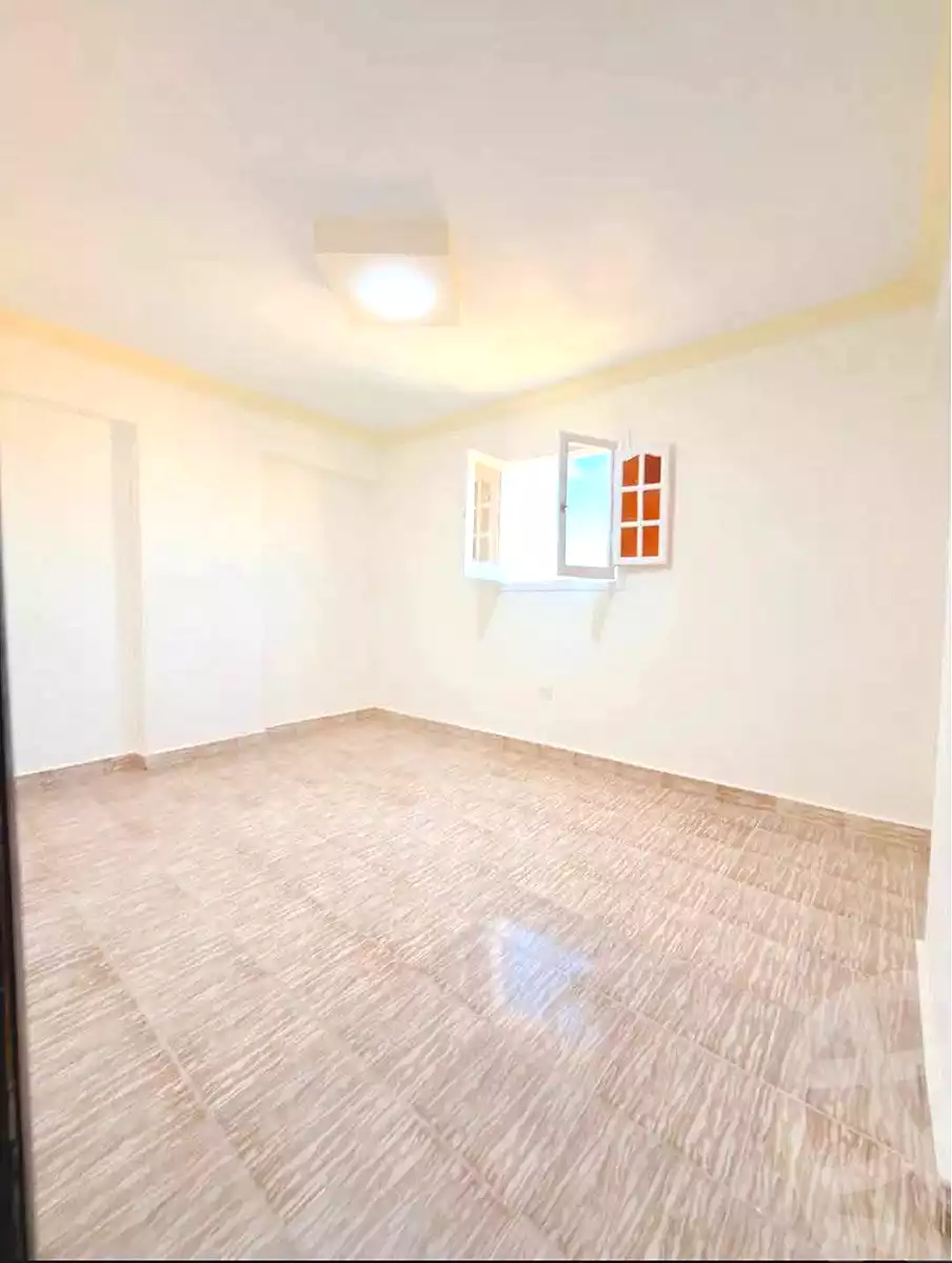https://aqarmap.com.eg/en/listing/7057761-for-sale-alexandria-al-agamy