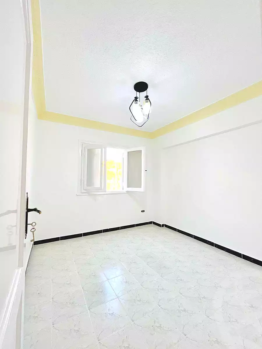https://aqarmap.com.eg/en/listing/7057789-for-sale-alexandria-al-agamy-shataa-el-nakheel