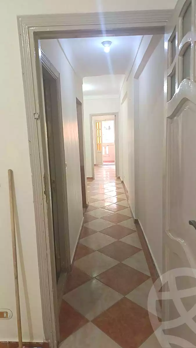 https://aqarmap.com.eg/ar/listing/7057877-for-sale-alexandria-el-asafra-l-sfr-qbly-street-30