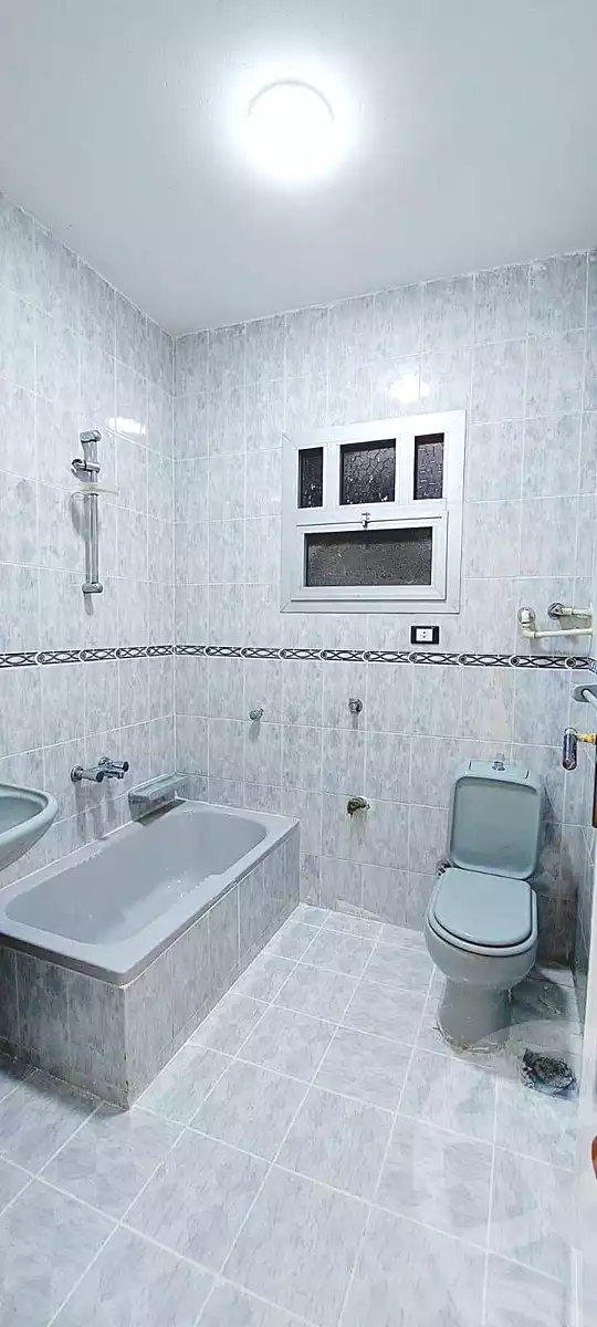 https://aqarmap.com.eg/ar/listing/7057887-for-sale-alexandria-al-agamy-shataa-el-nakheel