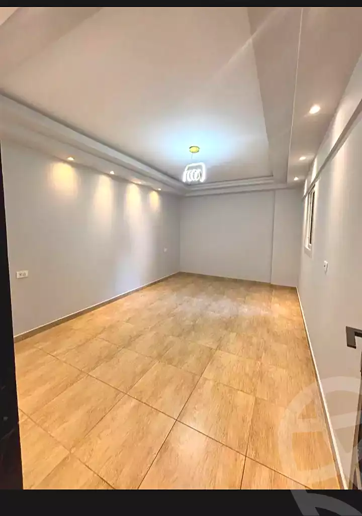 https://aqarmap.com.eg/ar/listing/7057926-for-sale-alexandria-miami-el-sebaey-st