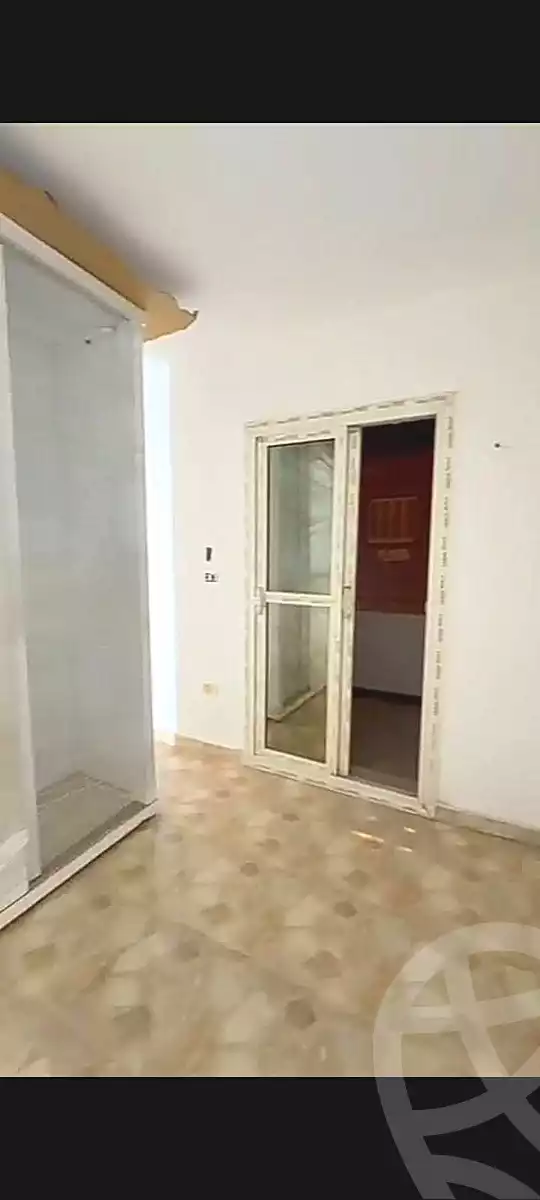 https://aqarmap.com.eg/ar/listing/7057986-for-sale-cairo-ain-shams-ain-shams-el-sharkia-el-zahraa-st
