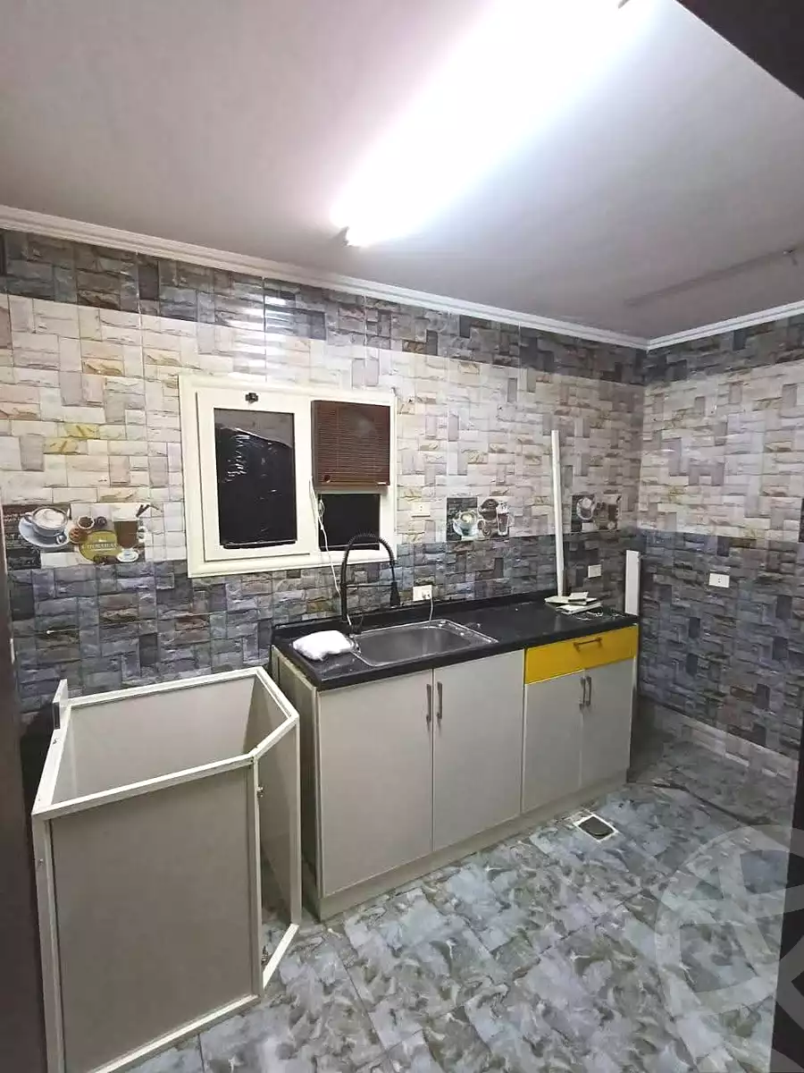 https://aqarmap.com.eg/ar/listing/7058014-for-sale-cairo-helwan-ahmed-enci-st