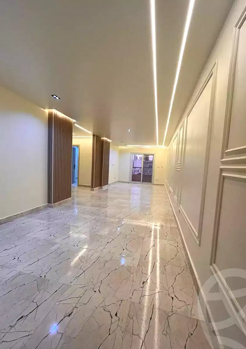 https://aqarmap.com.eg/en/listing/7058181-for-sale-alexandria-al-agamy-lbytsh-bianchiii