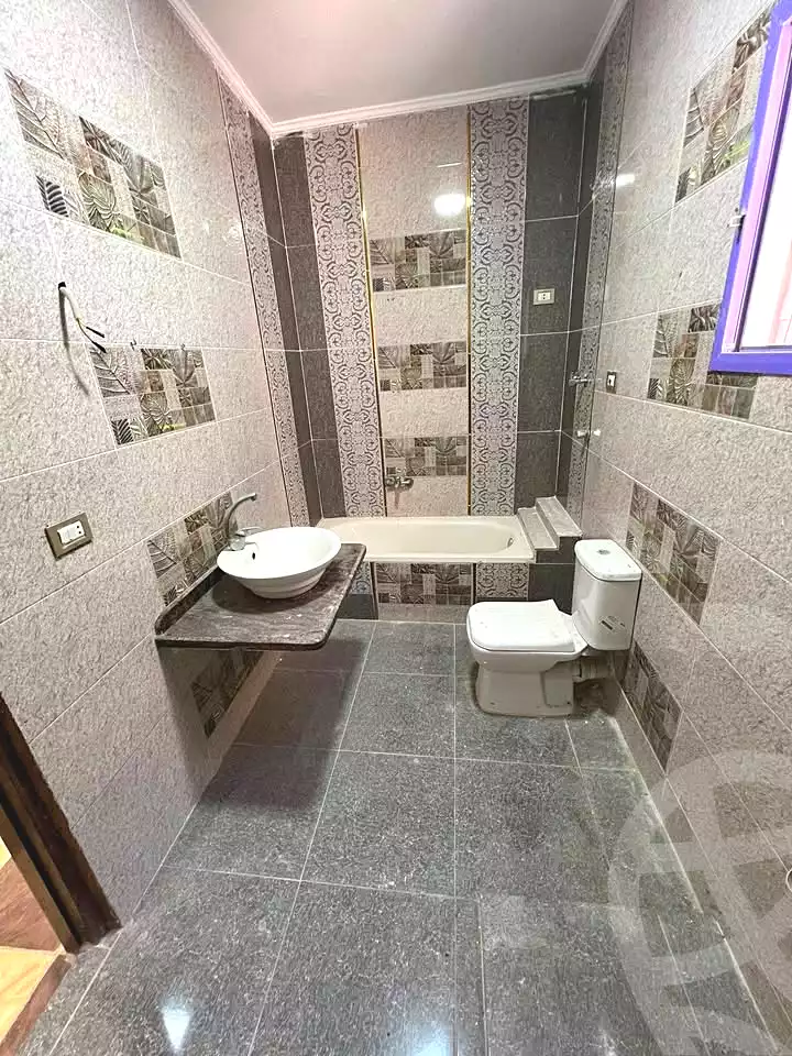 https://aqarmap.com.eg/ar/listing/7058230-for-sale-alexandria-lsywf