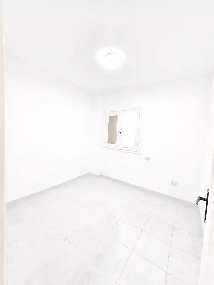 https://aqarmap.com.eg/ar/listing/7058424-for-sale-alexandria-al-agamy-shataa-el-nakheel