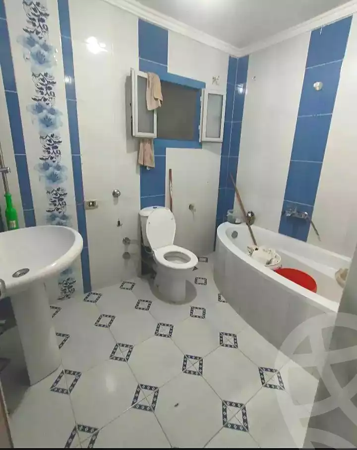 https://aqarmap.com.eg/ar/listing/7058413-for-sale-alexandria-lsywf-el-falki