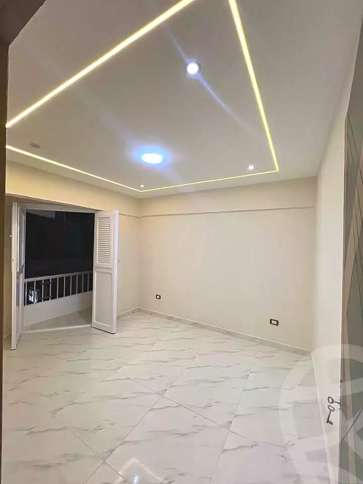 https://aqarmap.com.eg/en/listing/7058457-for-sale-alexandria-sydy-bshr-sydy-bshr-bhry-shr-khld-bn-lwlyd