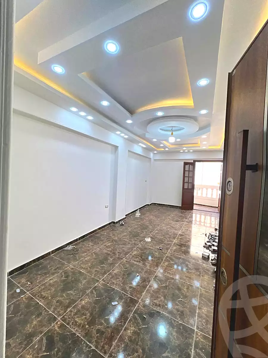 https://aqarmap.com.eg/ar/listing/7058592-for-sale-alexandria-new-miami-street-10