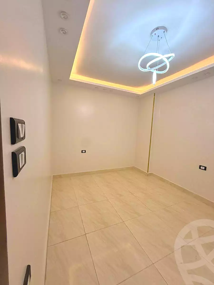 https://aqarmap.com.eg/ar/listing/7058791-for-sale-cairo-elnozha-Streettt-27