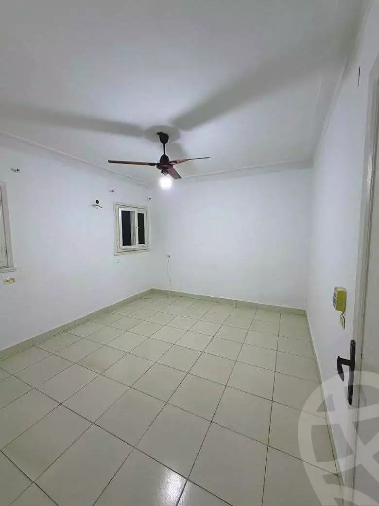 https://aqarmap.com.eg/ar/listing/7058801-for-sale-alexandria-al-agamy-lbytsh-el-hanafeya-st
