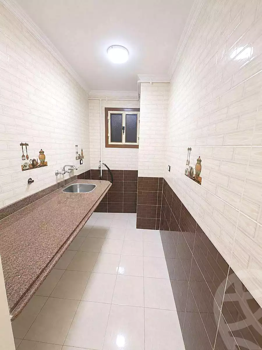 https://aqarmap.com.eg/ar/listing/7058875-for-sale-alexandria-lsywf-el-falki