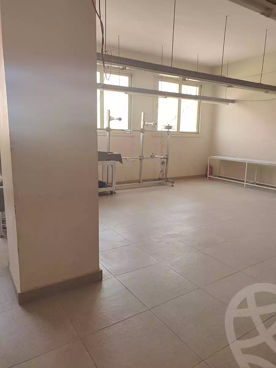 https://aqarmap.com.eg/ar/listing/7059436-for-sale-cairo-badr-city-manteqat-el-250-fadan