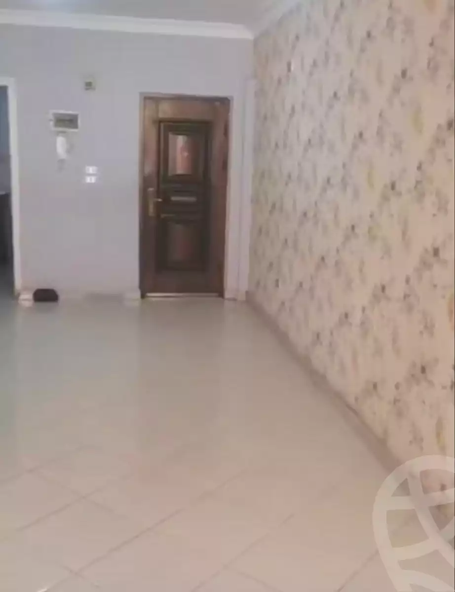https://aqarmap.com.eg/en/listing/7059714-for-sale-cairo-ain-shams-shr-hmd-jbr
