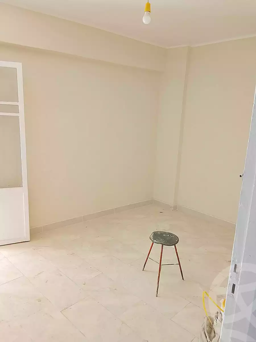 https://aqarmap.com.eg/ar/listing/7059740-for-sale-alexandria-el-asafra-l-sfr-qbly-street-30