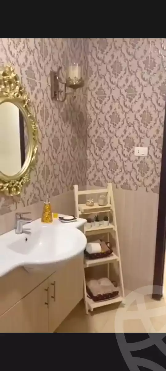 https://aqarmap.com.eg/ar/listing/7059912-for-sale-sharqia-zagazig-zagazig-city-ghasham-rd