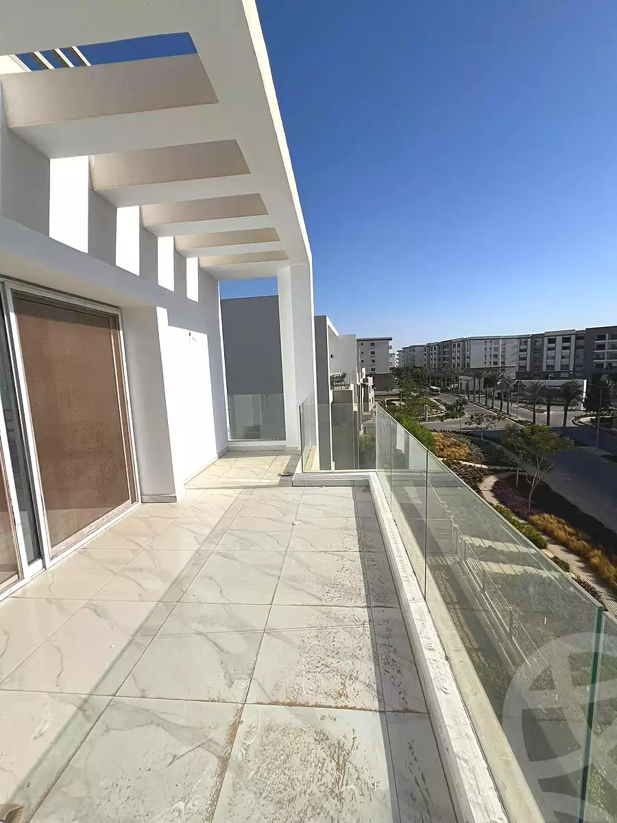 https://aqarmap.com.eg/ar/listing/7059918-for-sale-cairo-new-cairo-compounds-hyde-park-peaksville-hyde-park