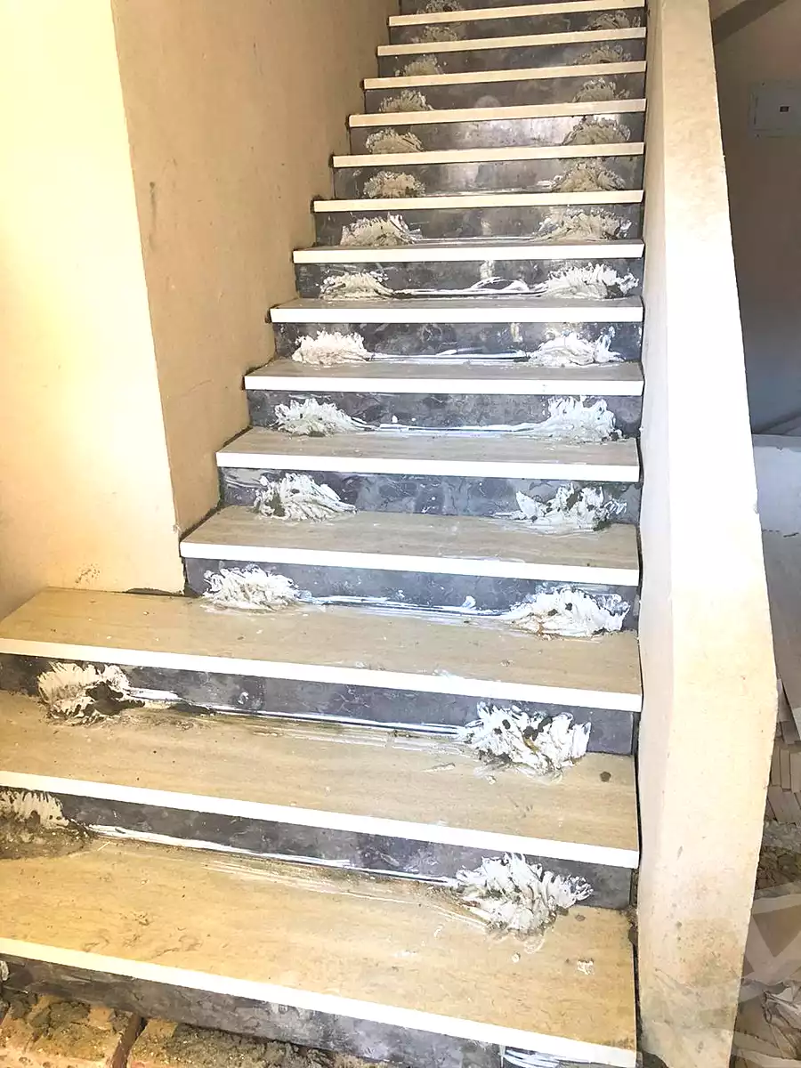 https://aqarmap.com.eg/en/listing/7060080-for-sale-cairo-new-cairo-compounds-gardenia-hights-abo-el-hawl-abo-el-hawl-1