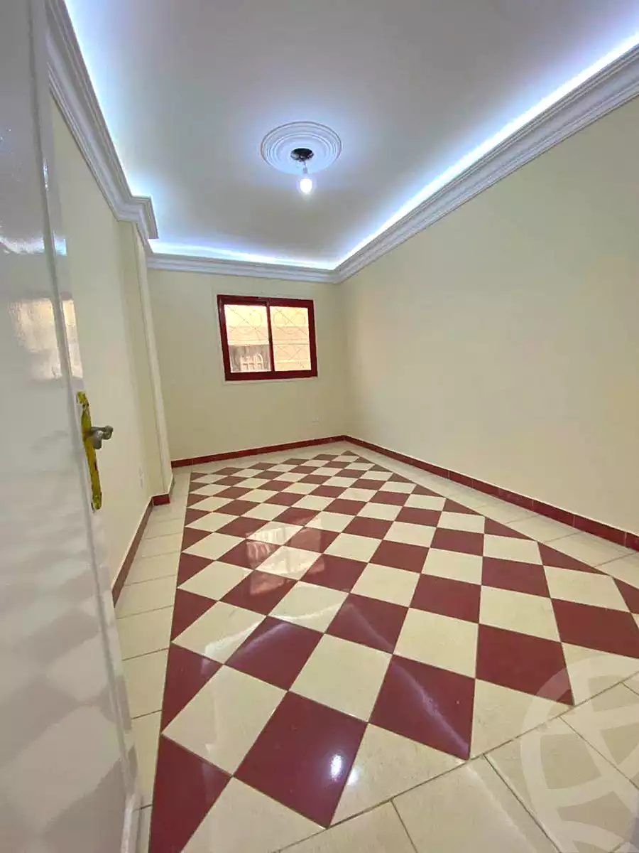 https://aqarmap.com.eg/en/listing/7060464-for-rent-cairo-el-haram-shareaa-khatem-el-morsalen