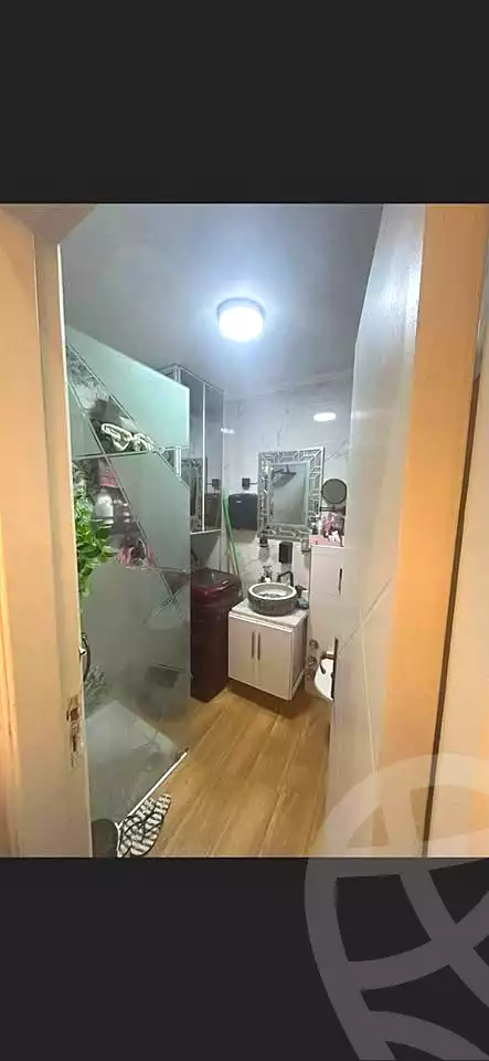 https://aqarmap.com.eg/en/listing/7061039-for-sale-alexandria-ganaklis