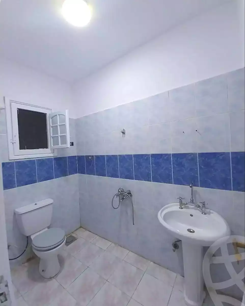 https://aqarmap.com.eg/en/listing/7061159-for-sale-alexandria-al-agamy-shataa-el-nakheel