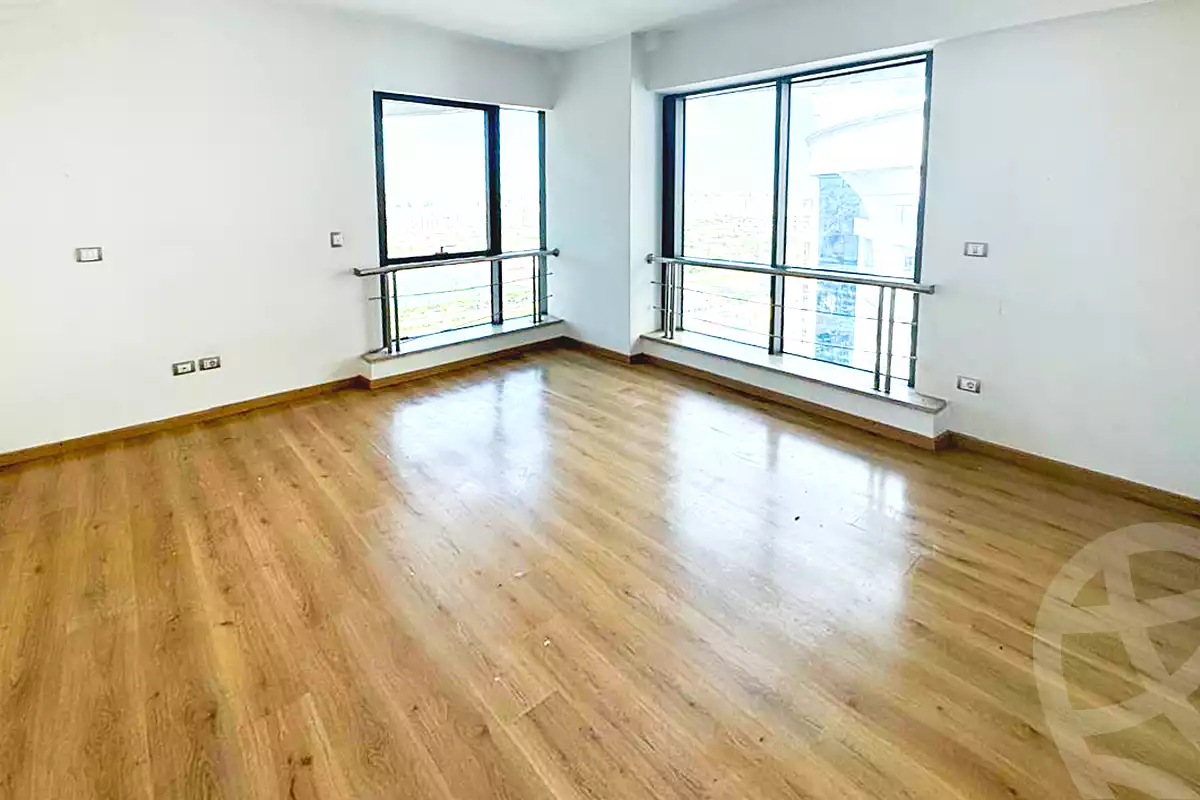 https://aqarmap.com.eg/ar/listing/7061189-for-rent-alexandria-smouha-victor-amanoiel-square