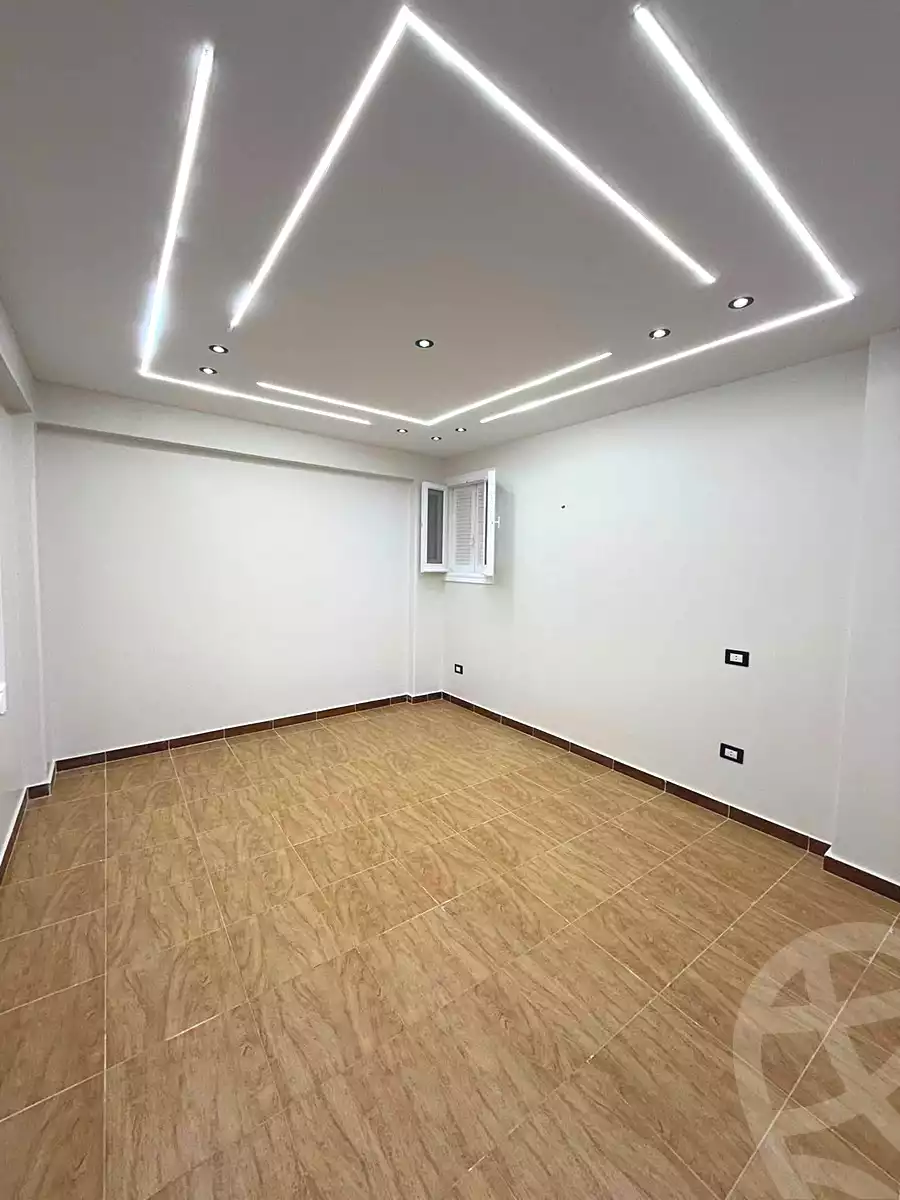 https://aqarmap.com.eg/ar/listing/7061444-for-sale-alexandria-el-asafra-l-sfr-bhry