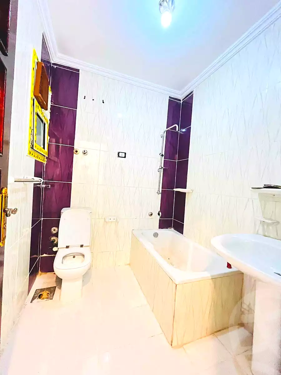 https://aqarmap.com.eg/en/listing/7061507-for-sale-alexandria-al-agamy-shataa-el-nakheel
