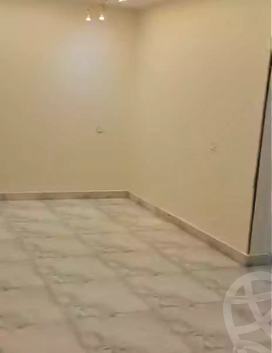 https://aqarmap.com.eg/ar/listing/7061583-for-sale-cairo-ain-shams-ain-shams-el-sharkia-el-eshrein-stt