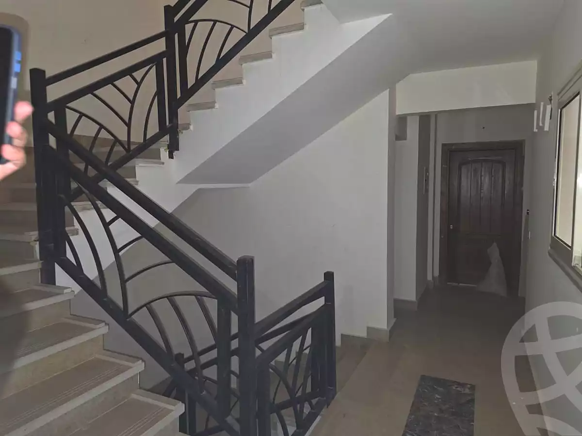 https://aqarmap.com.eg/en/listing/7062084-for-sale-cairo-new-cairo-compounds-brwmynd-ryzydns-wdy-djl-llttwyr