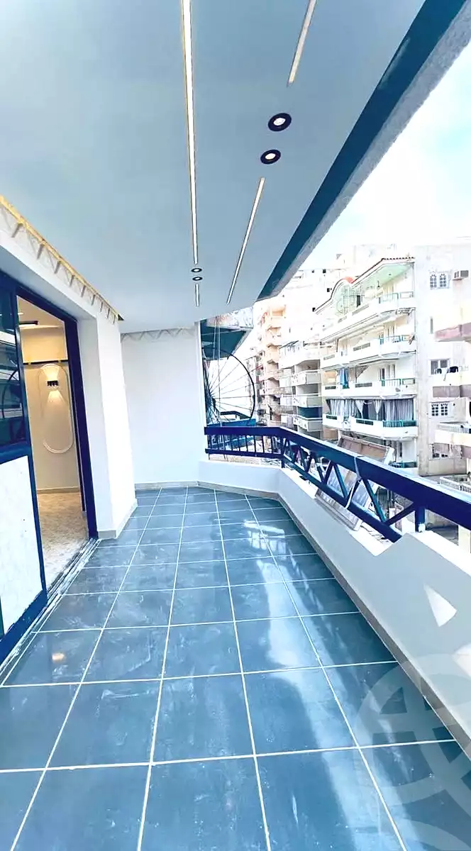 https://aqarmap.com.eg/ar/listing/7062114-for-sale-alexandria-al-agamy-el-kilo-21