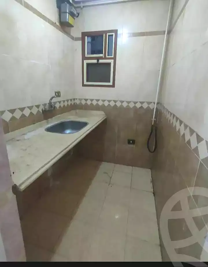 https://aqarmap.com.eg/ar/listing/7062265-for-sale-alexandria-lsywf-el-falki