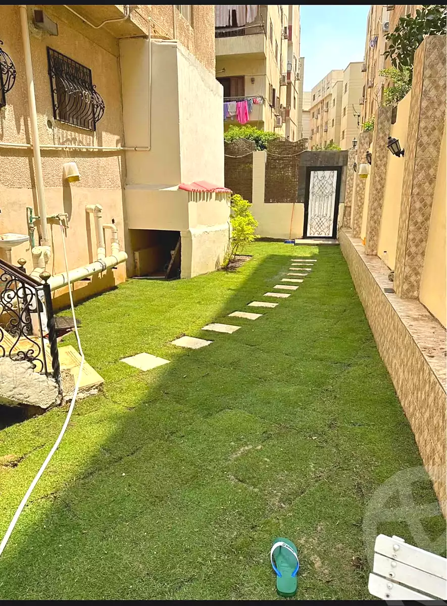 https://aqarmap.com.eg/ar/listing/7062357-for-sale-cairo-new-cairo-el-narges-el-narges-omarat-abdallah-el-nadim-st