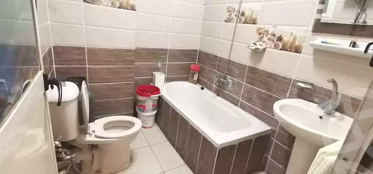 https://aqarmap.com.eg/en/listing/7062558-for-sale-alexandria-al-agamy-lbytsh-bianchiii