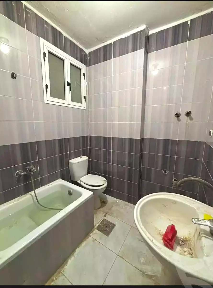 https://aqarmap.com.eg/ar/listing/7062586-for-rent-alexandria-al-agamy-lbytsh-el-hanafeya-st