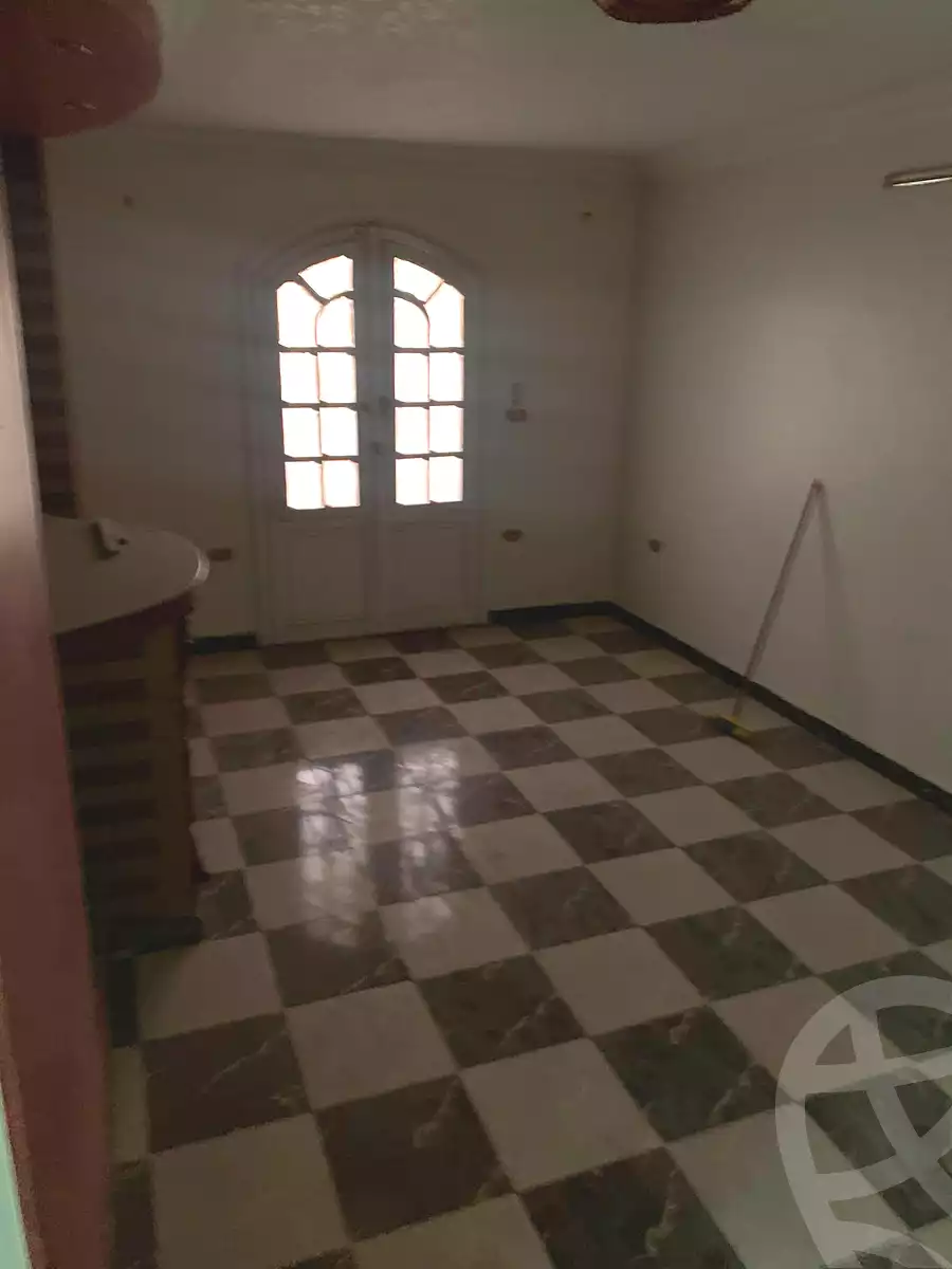 https://aqarmap.com.eg/en/listing/7059140-for-rent-cairo-helwan-helwan-el-sharkeya-thabit-basha-st