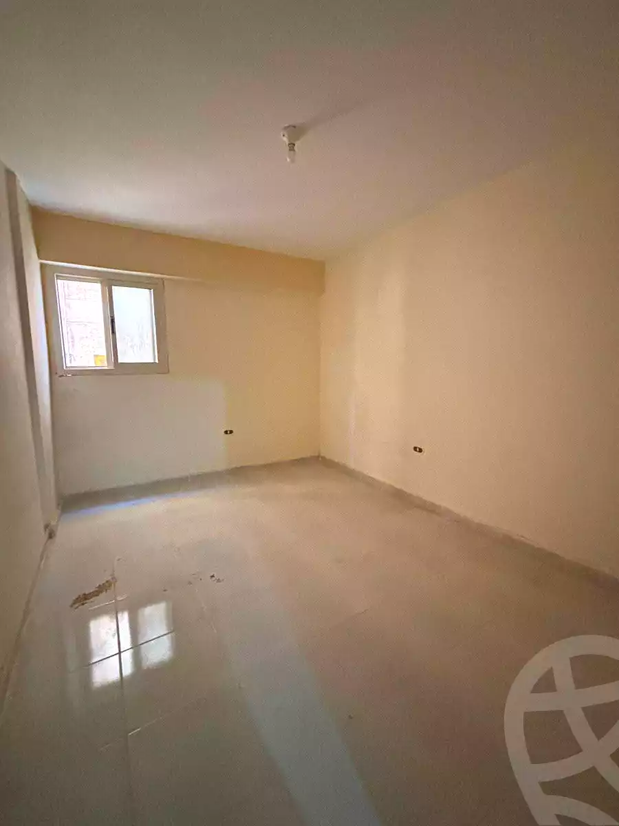 https://aqarmap.com.eg/ar/listing/7062685-for-sale-alexandria-al-agamy-lbytsh-el-hanafeya-st