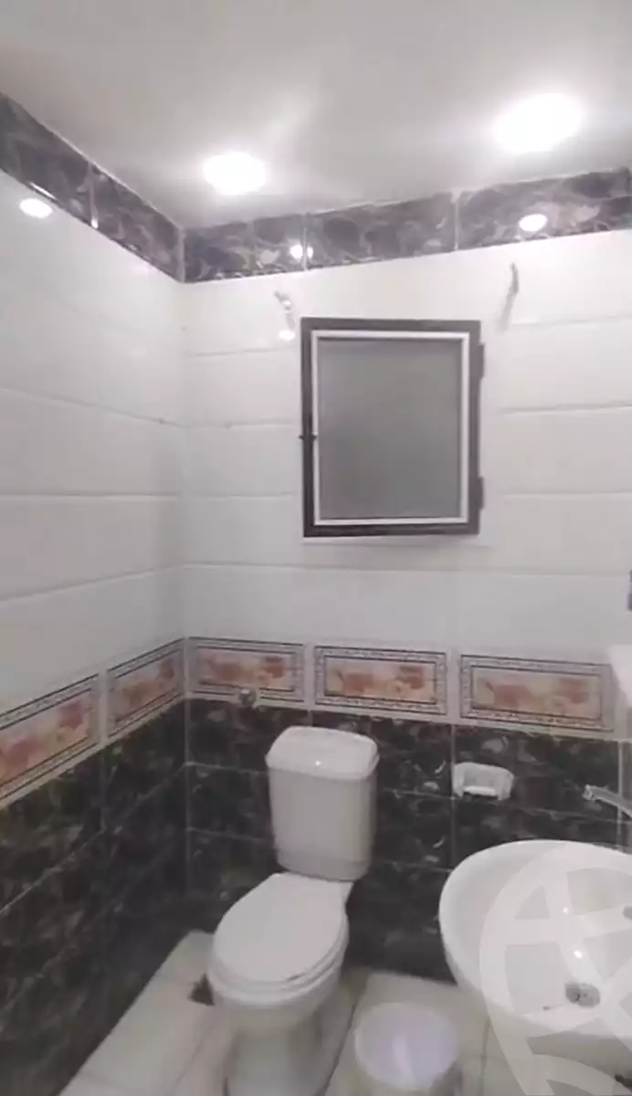 https://aqarmap.com.eg/ar/listing/7062691-for-sale-alexandria-al-agamy-el-hanouvel-kasr-al-quiri-st-1