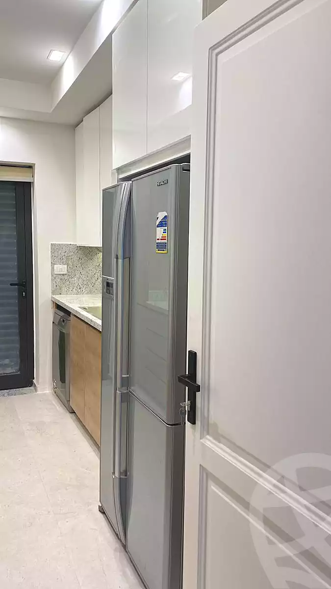 https://aqarmap.com.eg/en/listing/7062735-for-rent-cairo-new-cairo-compounds-lakeview-residence
