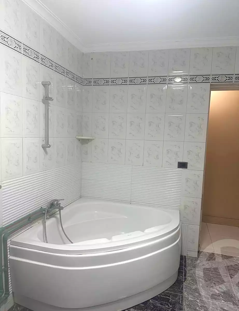 https://aqarmap.com.eg/ar/listing/7063172-for-rent-cairo-nasr-city-1st-zone-metwally-nour-st